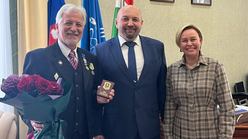 Леонид Резников удостоен почётного знака «За заслуги перед городом Обнинском»