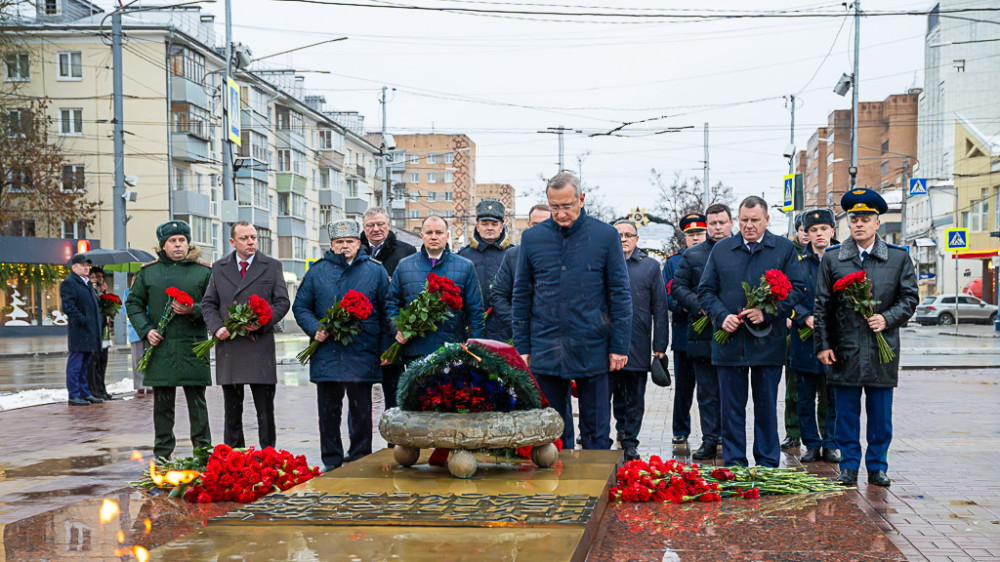 В Калуге почтили память погибших Героев Отечества