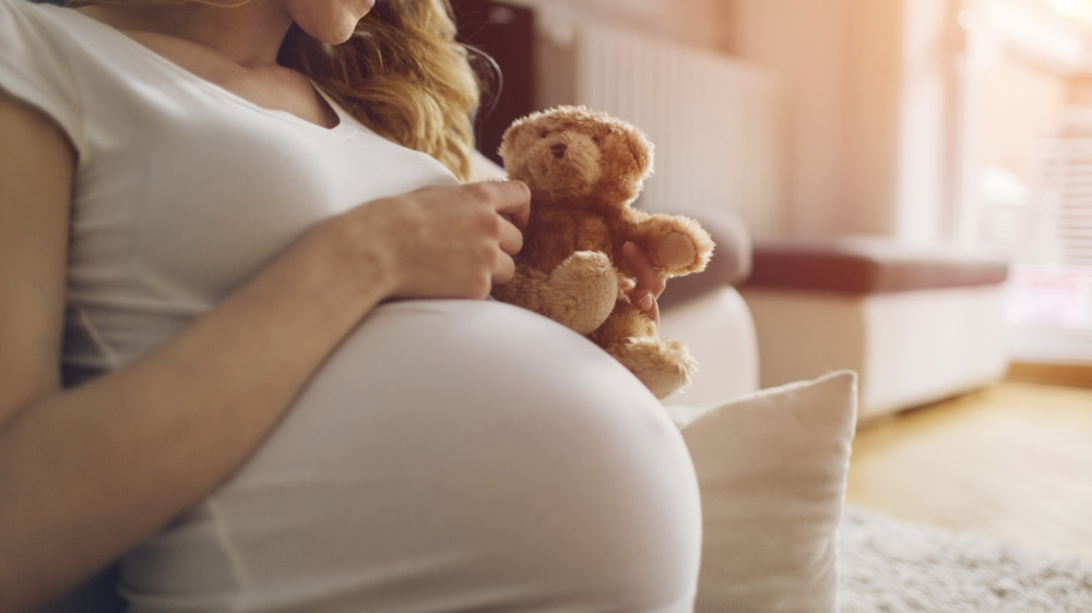 В Калужской области помогают студенткам, состоящим на учёте  по беременности