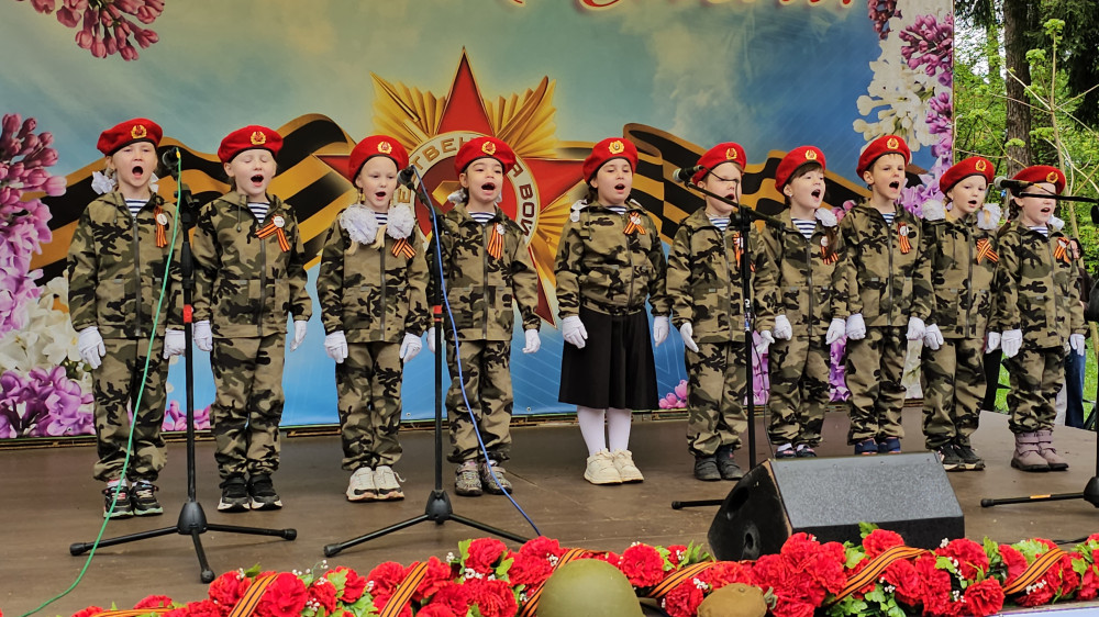Празднование Дня Великой Победы в парках города