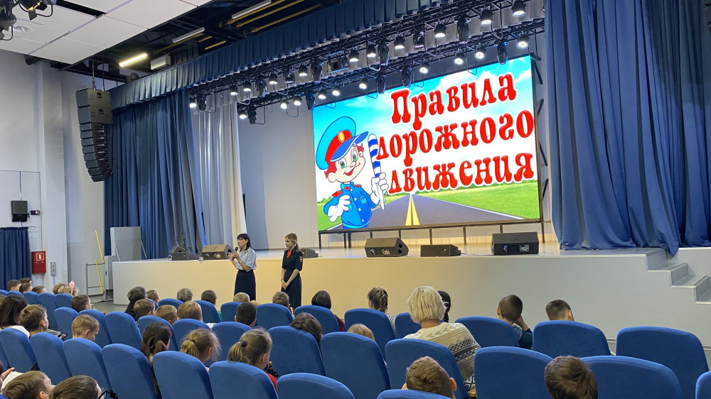 Полицейские проводят профилактические беседы с обнинскими школьниками